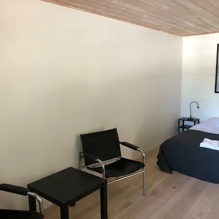 Frydendal Tv Apartment